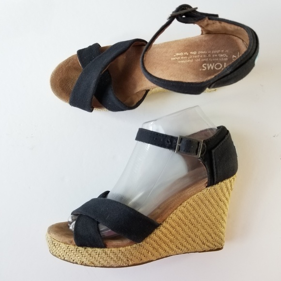 Toms Shoes - Toms size 7 wedges sandals